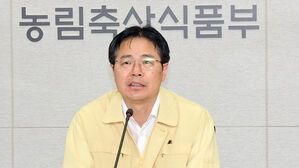 이 대통령, 농식품부 차관 직권면직&hellip;"부당한 권한 행사"