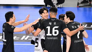 프로배구 현대캐피탈, KB손보에 완승&hellip;2위 도약