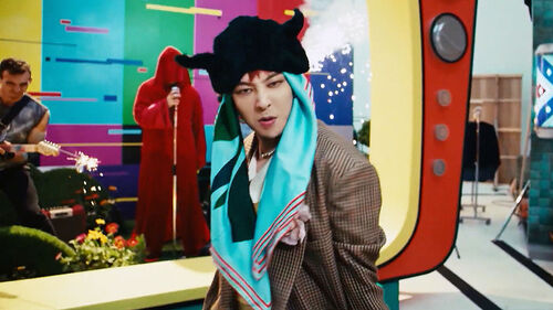 미국 USC 애넌버그에 지드래곤 강좌 개설