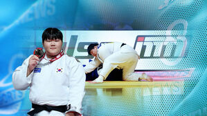 '18살' 세계 1위&hellip;이제는 이현지 시대