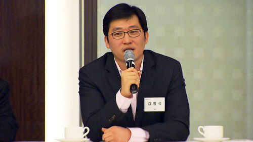 김범석 17일 청문회 증인 채택…출석은 불투명