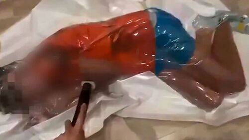 아들 넣고 쫙 빨아들였다…'좋아요' 받으려고 이런 짓