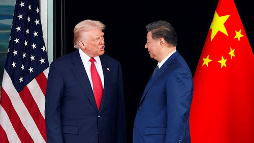 "AI칩, 심사 후 수출" vs "사용 제한" 맞불