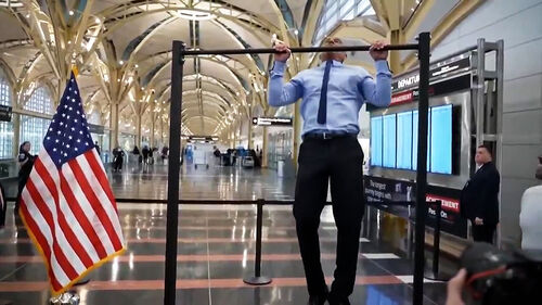 미 장관들의 턱걸이 대결…'반전 결과' 깜짝