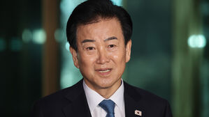 정동영 "윤영호는 천정궁서 한 번 만나&hellip;한학자는 만난 적 없어"