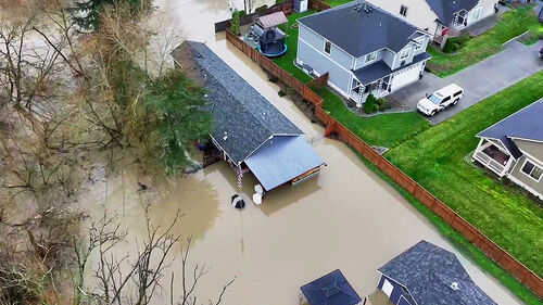 미 홍수로 수만명 대피…비상사태 선포
