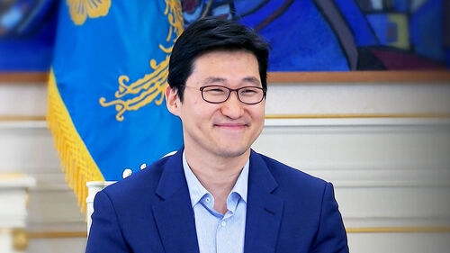 "170여 개국 CEO"란 김범석…매출 90% 한국은 무시