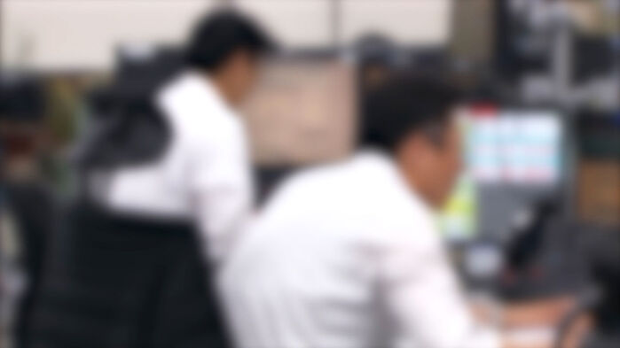 [친절한 경제] 짐 싸는 은행원들&hellip;40대에 줄줄이 "나가라"