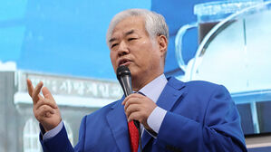 전광훈&middot;신혜식 구속영장 신청했지만&hellip;검찰 '반려'