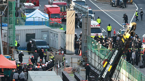 여의도역 공사장서 철근 추락 사고…1명 심정지·2명 부상