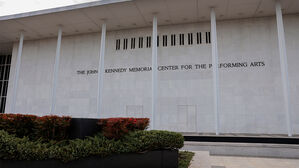 미국 대표 공연장 케네디센터 명칭 '트럼프-케네디센터'로