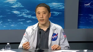 한국계 NASA 우주비행사 조니 김 "우주서 김치&middot;밥 그리웠다"