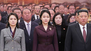 "김주애 '콤퓨터 천재&middot;핵건설 동참' 선전" 탈북군인 증언