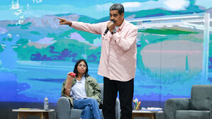 "베네수엘라 부통령 러시아 체류 중"