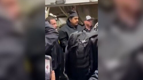 미 뉴욕 압송된 마두로…연행 중 여유 보이더니 꺼낸 말