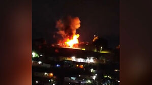 "식량 비축&middot;출입 자제"&hellip;교민 70여 명 안전은?