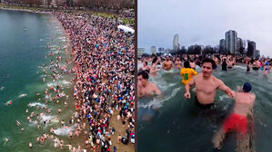 "올해도 건강하길"&hellip;차가운 겨울 바다에 '풍덩'