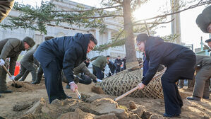 김정은, 주애와 식수 첫 삽&hellip;'파병군 기념관' 건설장 찾아