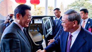 "한중 관계 전면 복원"&hellip;'올바른 편' 무슨 의미?