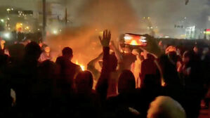 이란 시위 사망자 폭증&hellip;인권단체 "최소 192명 사망"