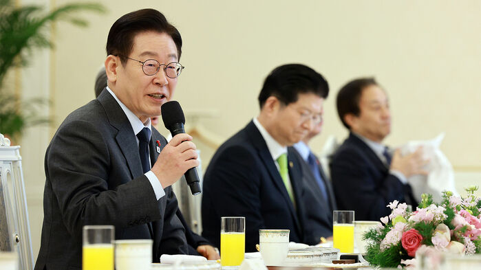 이 대통령, 16일 각 정당 지도부와 오찬&hellip;국민의힘 참석은 미정