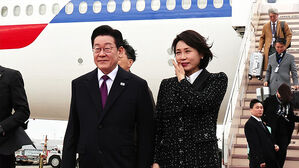 이 대통령 일본 도착&hellip;나라현서 한일정상회담