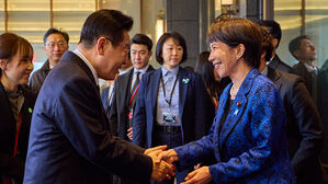 이 대통령, 다카이치 총리와 한일 정상회담 시작