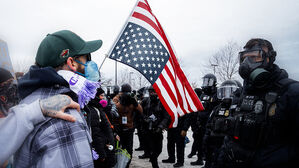 미네소타 시위에 "내란법" 경고&hellip;기자와 설전도
