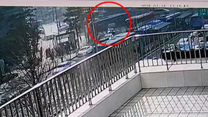 도심 한복판 시내버스 돌진&hellip;국과수 감정 의뢰 방침