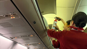 이륙 전 이스타항공 객실서 연기&hellip;승객들 다른 여객기로