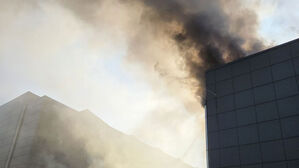 시흥 금속 가공공장에 불&hellip;소방, 대응 1단계 발령