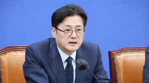 신임 청와대 정무수석에 홍익표 전 민주당 원내대표