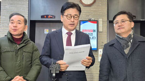 국힘 윤리위, '중징계 예고' 김종혁 기피신청 기각&hellip;징계 수순