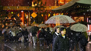 일본 북부에 적설 4미터&hellip;기록적 폭설로 교통 마비