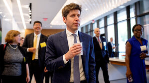 "'챗GPT 개발사' 오픈AI, 4분기 상장 준비"