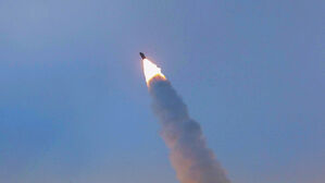 합참 "북, 동해상으로 미상 발사체 발사"&hellip;탄도미사일 가능성