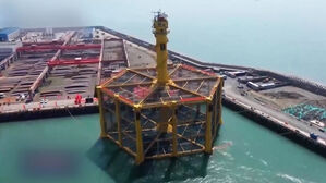 중국 "서해 구조물 이동 시작"&hellip;나머지는 언제?