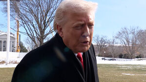 백악관 "미 대통령은 관세 인하했지만 한국 약속 이행 진전 없어"