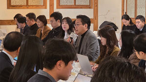 이한주 "이 대통령 SNS 잘하는 것&hellip;공직사회 긴장감 높아질 것"