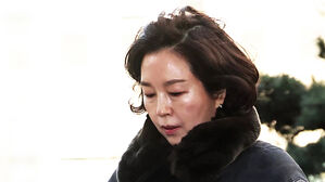 [아리]4번째 소환된 김경..'구청장 공천 로비 의혹' 집중 조사(ok)