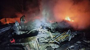 "쾅! 쾅!" 러 공습에 화염 휩싸인 열차 '아비규환'