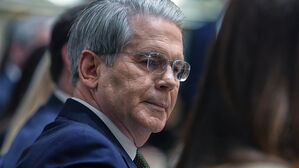 한국 환율 관찰대상국 유지&hellip;미 "원화 약세, 기초여건 부합 안 해"