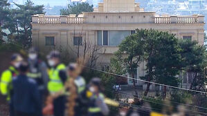 정교유착 합수본, 신천지 본부 첫 압수수색