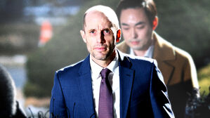 "전적으로 협조" 쿠팡 대표 경찰 출석&hellip;'셀프 조사' 추궁