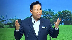 예배 중 "누구 뽑아라"&hellip;1심 유죄에 "우린 국민 아냐?"