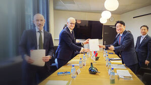 강훈식 "노르웨이와 1.3조 천무 계약 체결"