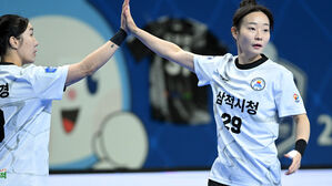 삼척시청, 부산시설공단 꺾고 핸드볼 H리그 4연승 질주