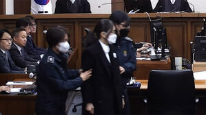 김건희 "징역 1년 8개월 못 받아&hellip;영치금&middot;편지엔 감사"