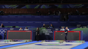 경기 일정 첫날부터 '정전'&hellip;컬링장 황당 해프닝