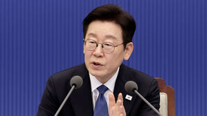 이 대통령 "피해주며 혼자 잘 살면 좋나&hellip;고물가에 공권력 총동원"